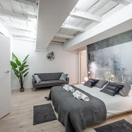 Apartment Ab - Via San Felice 6 Bologna