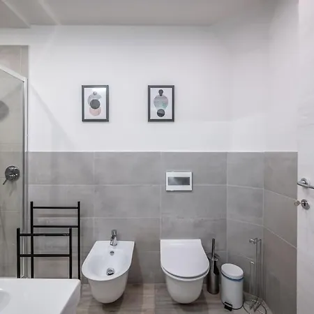 Apartment Ab - Via San Felice 6 *
