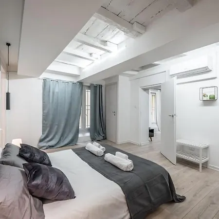 Apartment Ab - Via San Felice 6 Bologna