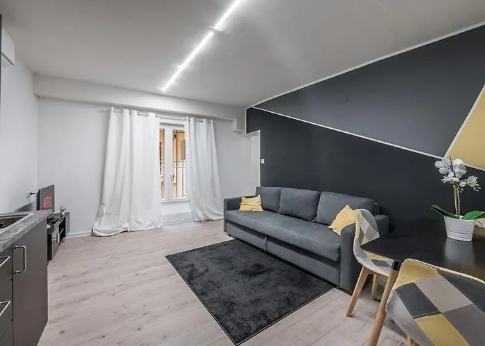 Apartment Ab - Via San Felice 6 *